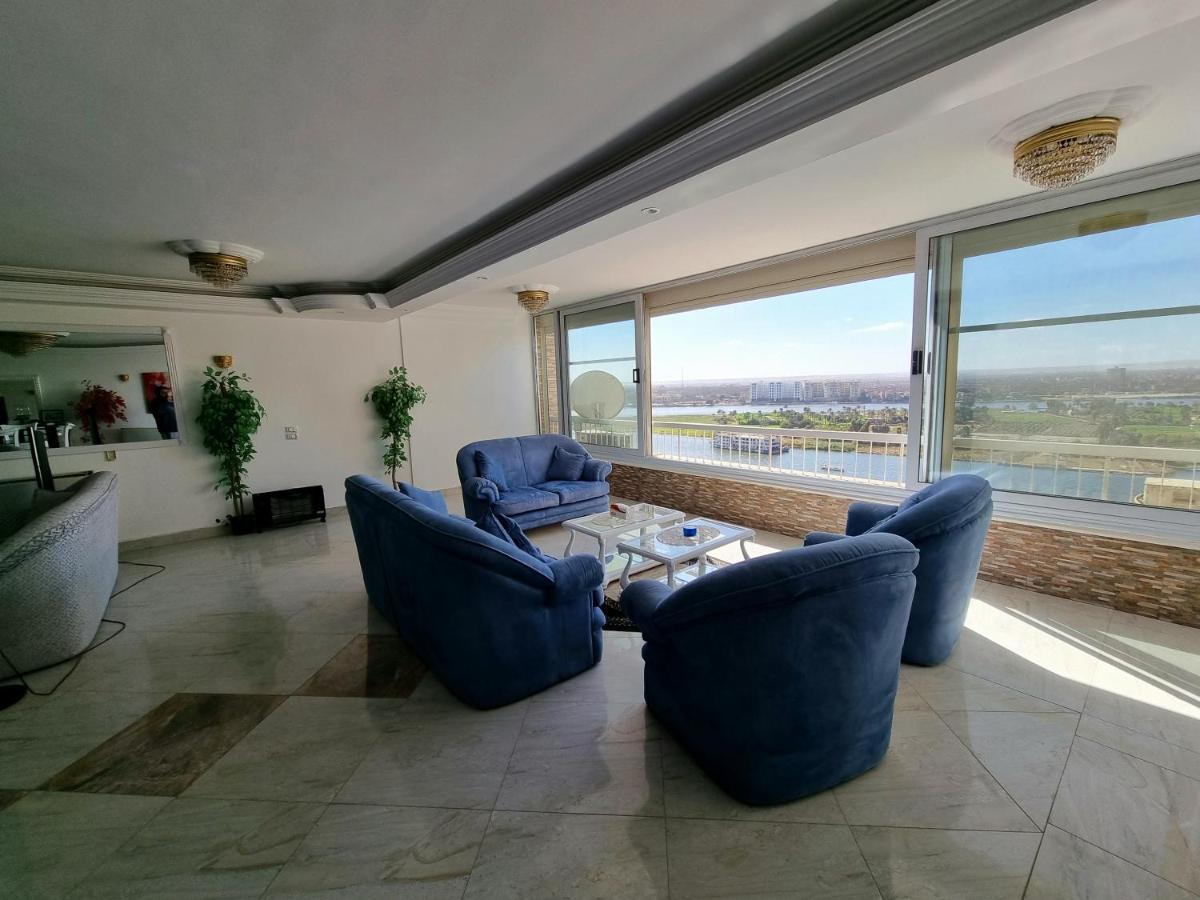 Amazing Nile View And Pyramids Apartment Le Caire Extérieur photo